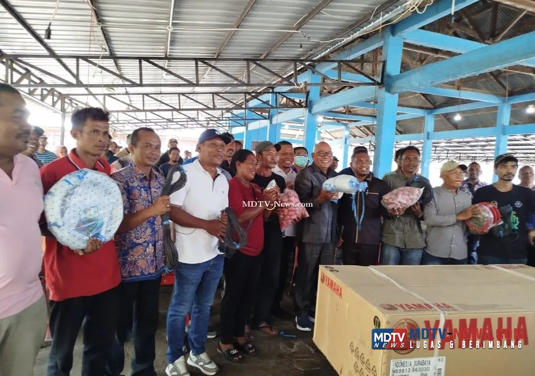 Tingkatkan Usaha Nelayan,Bupati Lembata Salurkan Aspirasi Anggota DPR RI Partai Amanat Nasional, Ahmad Yohan